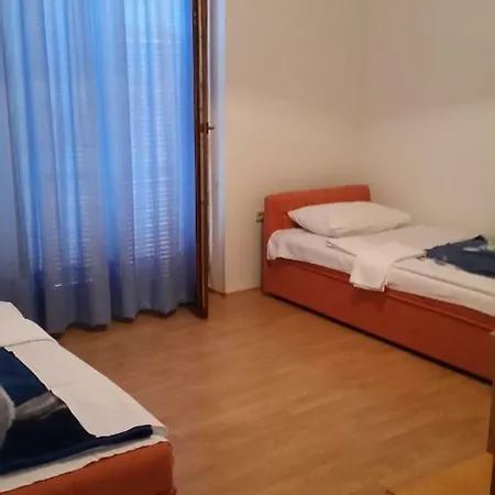 Jakov Apartment *